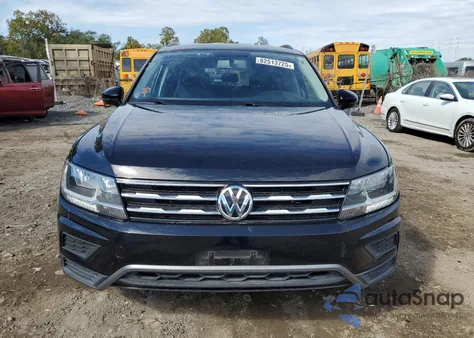 2019 Volkswagen Tiguan S z USA, uszkodzony, nr VIN 3VV1B7AX4KM077765